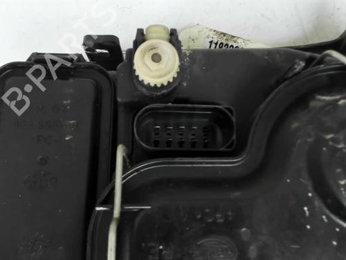 Used Right headlight Right headlight VW BORA Variant (1J6) 1.9 TDI (101 hp) 31160304 31160304