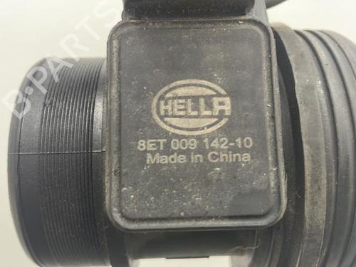 Used Mass air flow sensor Mass air flow sensor SUZUKI GRAND VITARA I (FT, HT) 2.0 HDI 110 4x4 (SQ420D, TD82V) (109 hp) 20388923 20388923