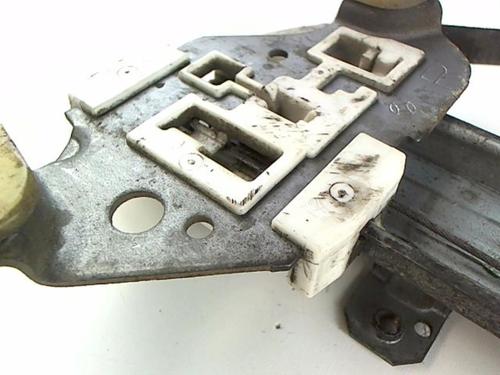 Used Front right window mechanism NISSAN X-TRAIL I (T30) 2.2 Di 4x4 (114 hp) 20459316