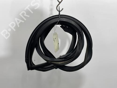 BP30479827C142 main image