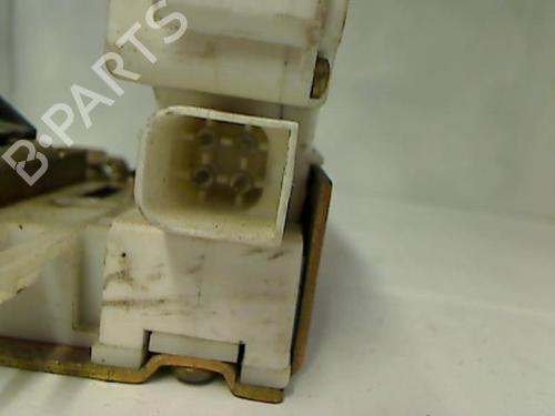 Front right lock FORD MONDEO I (GBP) 2.0 i 16V 4x4 | BP20430250C97