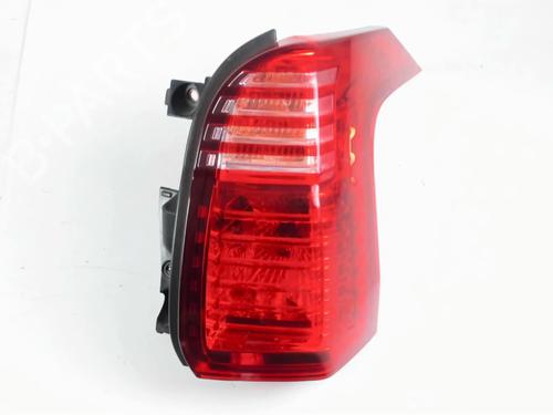 Used Right taillight PEUGEOT 5008 (0U_, 0E_) 1.6 HDi (110 hp) 32509082
