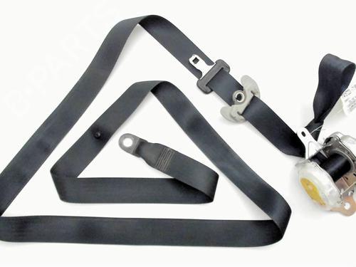 Venstre foran beltestrammer TOYOTA COROLLA Verso (ZER_, ZZE12_, R1_) 2.2 D-4D (AUR10_, AUR10R) (136 hp) 30401587