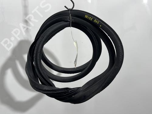 rubber-door-seal-ford-ecosport-2011-2012-2013-2014-2015-2016-2017-2018-2019-2020-2021-2022-32631095 main image