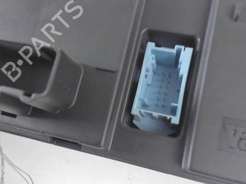 Used Climate control Climate control 20446694 20446694