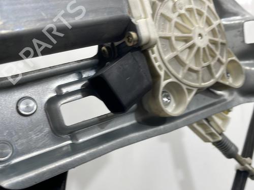 Front left window mechanism MERCEDES-BENZ C-CLASS Coupe (CL203) C 220 CDI (203.708) | BP30161700C22