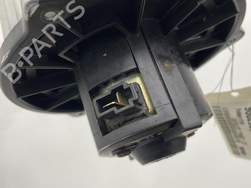Heater blower motor HYUNDAI H-1 / STAREX Bus (A1) 2.5 TCi | BP22599931M62 