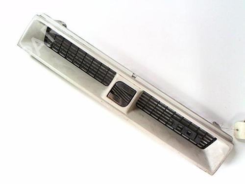 Used Grille SEAT TOLEDO I (1L2) 1.9 TDI (90 hp) 20408831