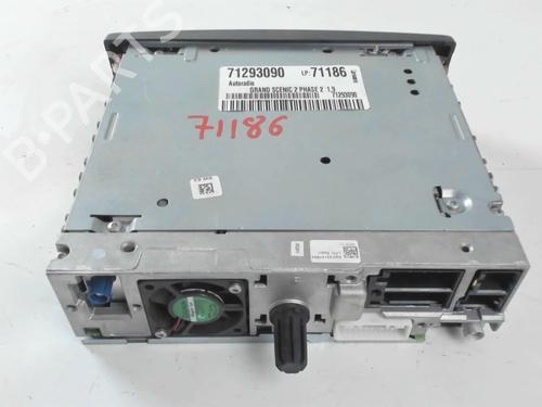 Used Radio Radio 20423789 20423789