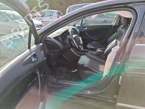 Third brake light CITROËN C5 III (RD_) 2.0 HDi 165 (RDRHHA, RDRHH8) | BP37252102L11 - Image 16