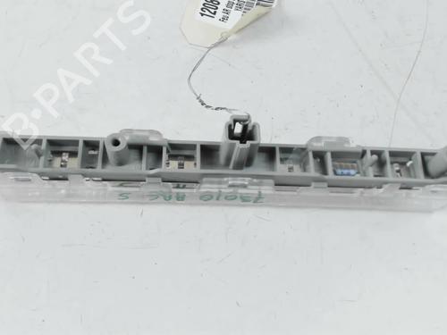 Used Third brake light Third brake light TOYOTA YARIS (_P9_) 1.3 VVT-i (SCP90_, SCP90R) (87 hp) 32396685 32396685