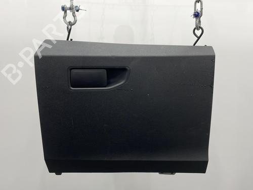 Used Glove box PEUGEOT 3008 II SUV (MC_, MR_, MJ_, M4_) 1.5 BlueHDi 130 (131 hp) 20400741