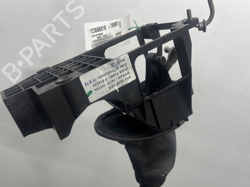 Used Gear lever Gear lever NISSAN MICRA IV (K13K, K13KK) 1.2 DIG-S (98 hp) 33702065 33702065