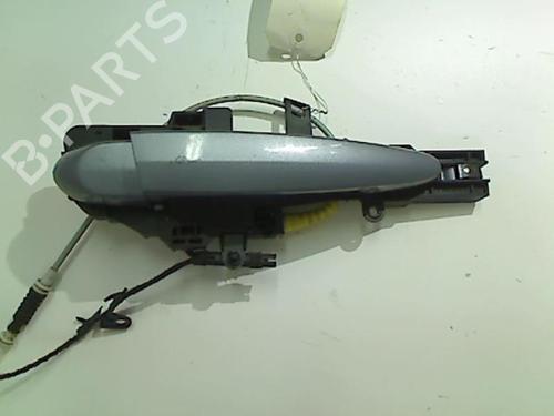 Used Front right exterior door handle BMW 1 (E87) 118 d (143 hp) 20471561