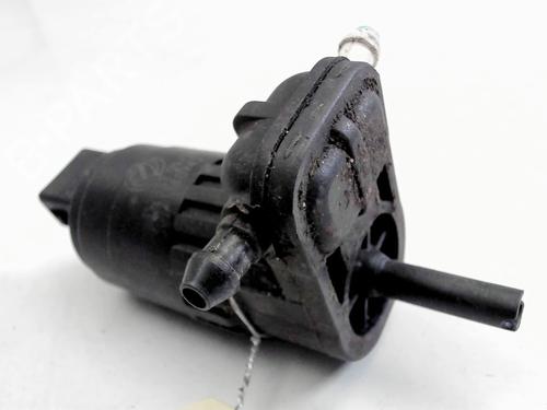 Used Washer pump ALFA ROMEO GIULIETTA (940_) 1.6 JTDM (940FXD1A) (105 hp) 32264159
