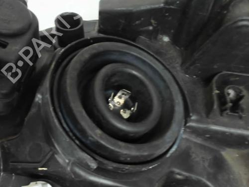 Højre forlygte PEUGEOT 107 (PM_, PN_) 1.4 HDi | BP29976519C29 