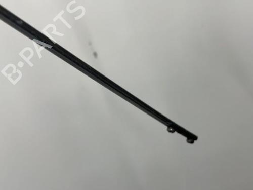 Used Front windshield wiper arm Front windshield wiper arm 21239984 21239984