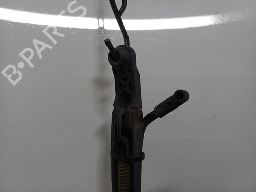 Used Front windshield wiper arm Front windshield wiper arm TOYOTA AYGO (_B1_) 1.0 (KGB10_, KGB10R) (68 hp) 34104660 34104660