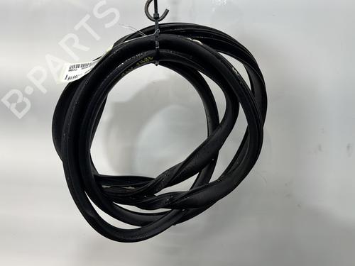 Used Rubber door seal CITROËN C1 II (PA_, PS_) 1.2 VTi 82 (82 hp) 32482376