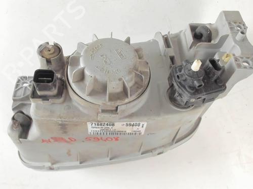 Used Right headlight HYUNDAI LANTRA II (J-2) 1.9 D (68 hp) 21237647
