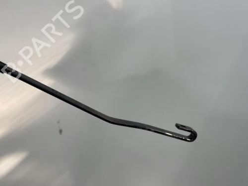 Used Front windshield wiper arm Front windshield wiper arm SUZUKI GRAND VITARA I (FT, HT) 2.0 HDI 110 4x4 (SQ420D, TD82V) (109 hp) 20388911 20388911