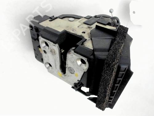 Front right lock NISSAN QASHQAI I (J10, NJ10) 1.5 dCi | BP26666707C97 