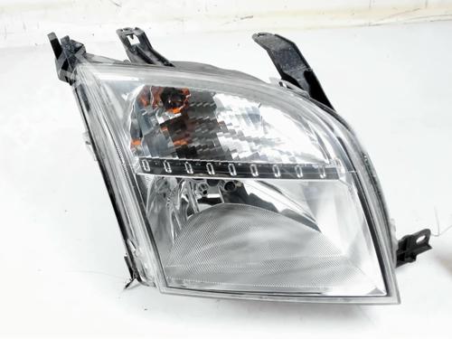 Højre forlygte FORD FUSION (JU_) 1.4 TDCi (68 hp) 32149522