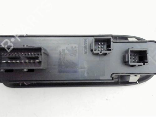 Used Left front window switch Left front window switch 39575921 39575921