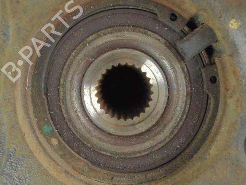 Used Right front steering knuckle Right front steering knuckle CHEVROLET AVEO Saloon (T300) 1.3 D (75 hp) 20424773 20424773