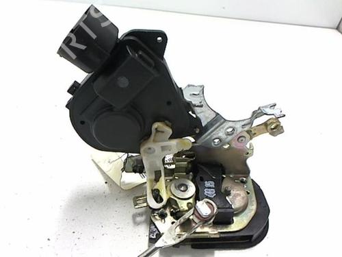 Rear left lock TOYOTA RAV 4 II (_A2_) 2.0 D 4WD (CLA20_, CLA21_, CLA20R, CLA21R) | BP20452720C100 