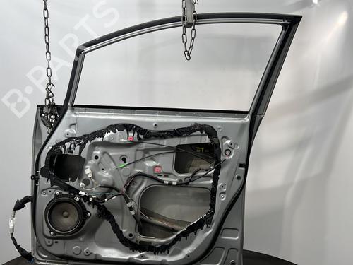 right-front-door-toyota-verso-_r2_-2009-2010-2011-2012-2013-2014-2015-2016-2017-2018-32736114 main image