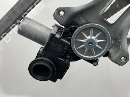 rear-right-window-mechanism-toyota-prius-plus-_w4_-2011-32373725 main image