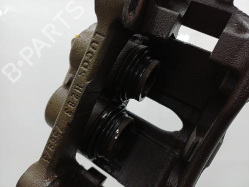 Used Right front brake caliper Right front brake caliper RENAULT TRAFIC II Van (FL) 2.0 dCi 115 (FL01, FL0U, FL00, FL0H, FL0M) (114 hp) 22103395 22103395