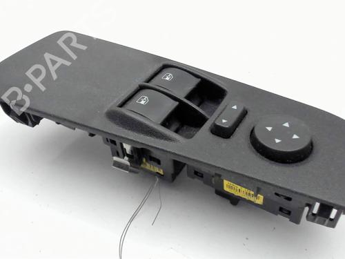 Used Left front window switch Left front window switch FIAT BRAVO II (198_) 1.6 D Multijet (198AXL1B) (120 hp) 33130966 33130966