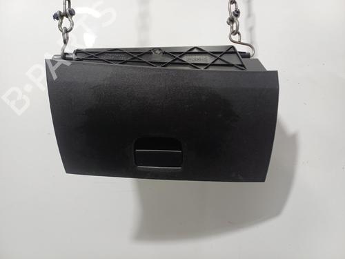 Used Glove box Glove box 38101480 38101480