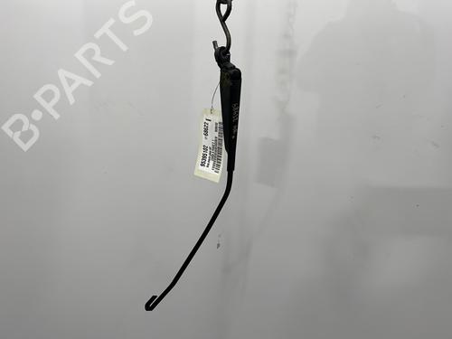 Used Rear windshield wiper arm OPEL CORSA B (S93) 1.0 i 12V (F08, F68, M68) (54 hp) 21009897