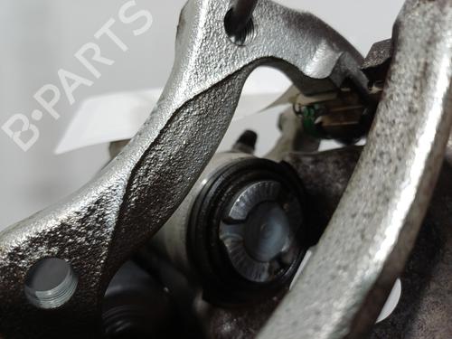 venstre-bremsecaliper-bak-renault-clio-v-b7_-2019-37727765 main image