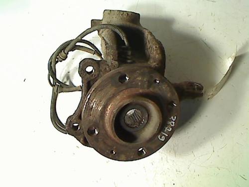 Used Left front steering knuckle PEUGEOT 207 (WA_, WC_) 1.6 HDi (90 hp) 20471691