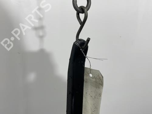 Used Front windshield wiper arm Front windshield wiper arm FORD FUSION (JU_) 1.4 TDCi (68 hp) 32042579 32042579