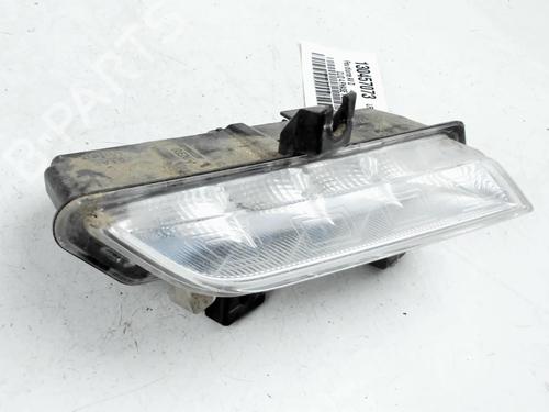 Used Right daytime light Right daytime light 39228813 39228813