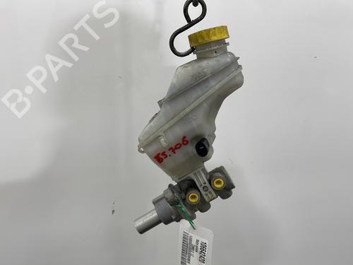 Used Brake master cylinder Brake master cylinder OPEL COMBO Box Body/MPV (X12) 1.3 CDTI (B05) (95 hp) 26586254 26586254