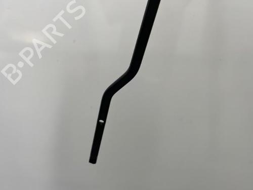 Used Front windshield wiper arm RENAULT MEGANE IV Hatchback (B9A/M/N_) 1.6 TCe 205 (B9MV) (205 hp) 20394270