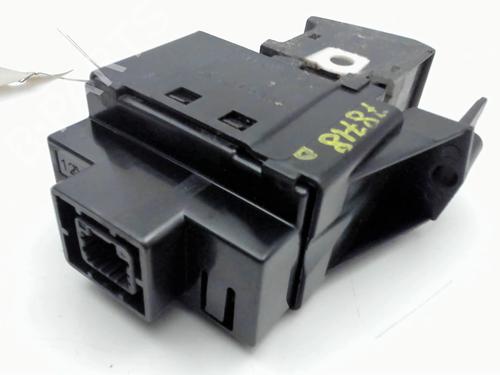 Switch RENAULT LAGUNA Coupe (DT0/1) 2.0 dCi (DT01, DT08, DT09, DT0K, DT12, DT1C, DT1D, DT1M,... | BP32786946I30 - Image 3