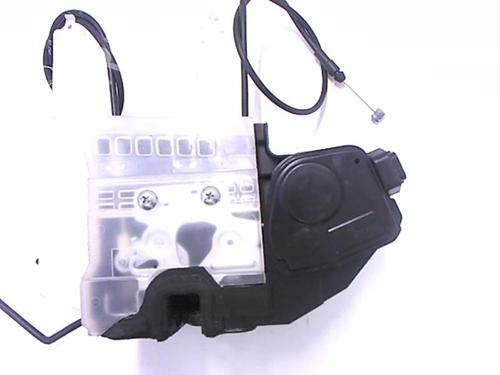 Front left lock HYUNDAI TUCSON (JM) 2.0 CRDi | BP20452386C98 