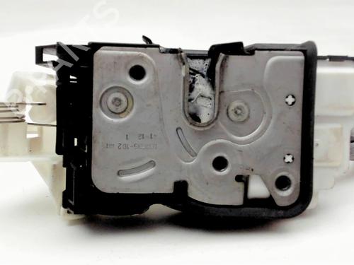 Used Front right lock VOLVO V40 Hatchback (525) D3 (150 hp) 29513980
