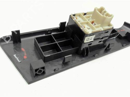 Used Left front window switch Left front window switch CHEVROLET AVEO / KALOS Hatchback (T250, T255) 1.2 (84 hp) 21422716 21422716