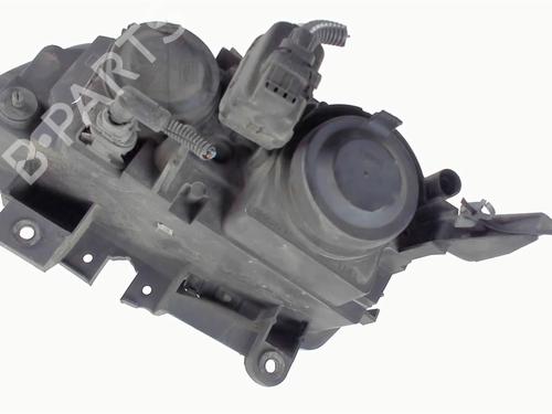 Right headlight RENAULT ESPACE III (JE0_) 2.2 dCi (JE0K) | BP25264520C29 
