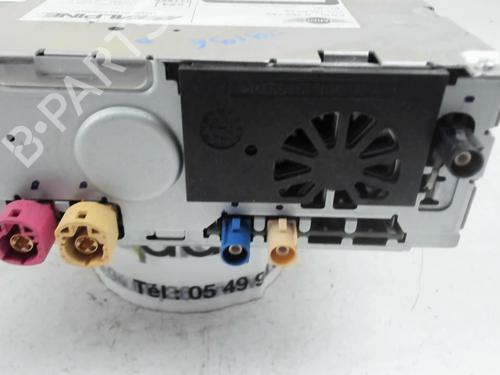 Used Radio Radio 38024089 38024089