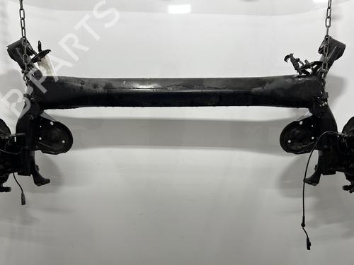 Used Rear axle RENAULT KADJAR (HA_, HL_) 1.2 TCe 130 (HLMR) (130 hp) 31914472