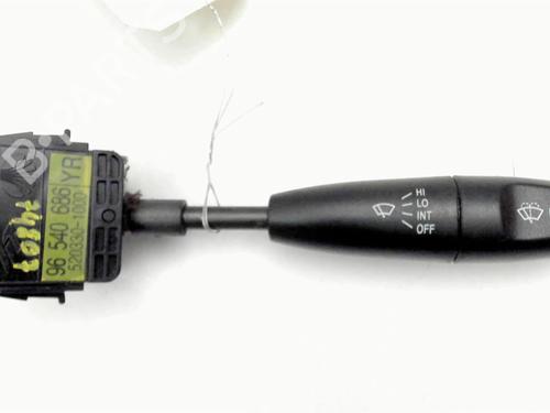 Used Steering column stalk DAEWOO KALOS (KLAS) 1.4 16V (94 hp) 22103215
